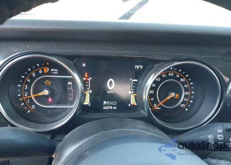 2022 Jeep Wrangler Unlimited Sport Altitude 4X4 z USA, uszkodzony, nr VIN 1C4HJXDG3NW113381